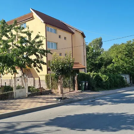 Sea Star Apartman *
