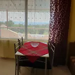 Sea Star Apartment *